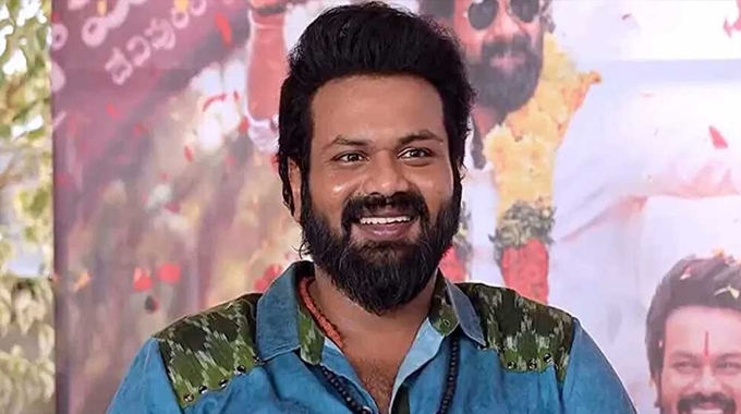 Manchu Manoj: ఆ బ్లాక్ బ‌స్ట‌ర్ మూవీని మిస్ చేసుకున్న మంచు హీరో