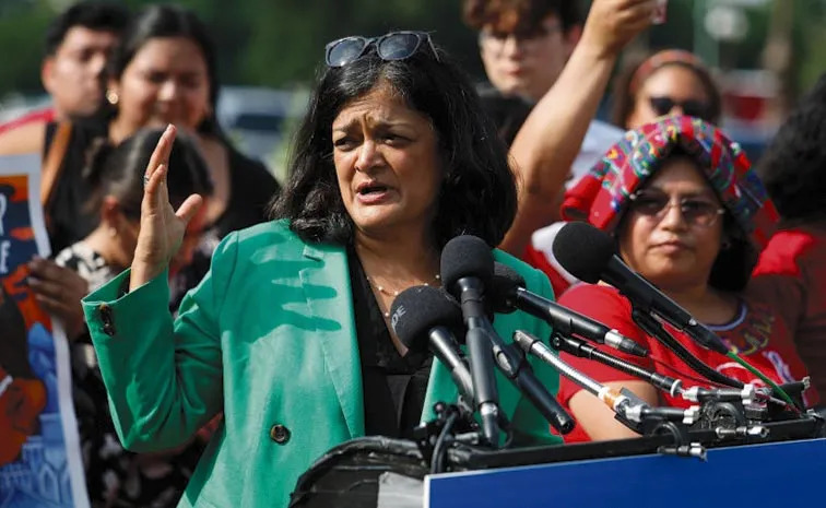 Pramila Jayapal: డొనాల్డ్‌  ట్రంపే బదులివ్వాలి : ప్రమీలా జయపాల్‌