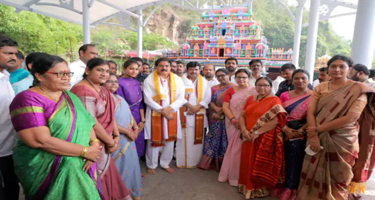 Janasena :జనసేన ఆధ్వర్యంలో  ఆలయాల్లో  ప్రత్యేక పూజలు