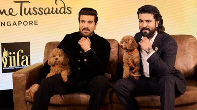 Ram Charan: మేడమ్ టుస్సాడ్స్ లో క్వీన్ ఎలిజబెత్ తర్వాత చరిత్ర సృష్టించిన గ్లోబల్ స్టార్ రామ్ చరణ్ Ram Charan: మేడమ్ టుస్సాడ్స్ లో క్వీన్ ఎలిజబెత్ తర్వాత చరిత్ర సృష్టించిన గ్లోబల్ స్టార్ రామ్ చరణ్