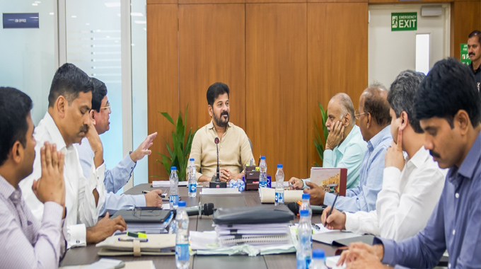 Revanth Reddy: తెలంగాణలో అత్యాధునిక గోశాలల ఏర్పాటు : సీఎం రేవంత్ రెడ్డి 