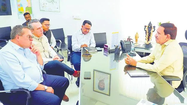 Amaravati :అమరావతి అభివృద్ధికి  ప్రభుత్వంలో కలిసి పనిచేస్తాం