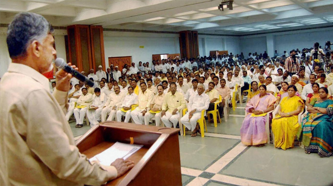 TDP MLAs: చంద్రబాబు చేతిలో అవినీతి ఎమ్మెల్యేల లిస్ట్.. త్వరలో కీలక నిర్ణయం!?