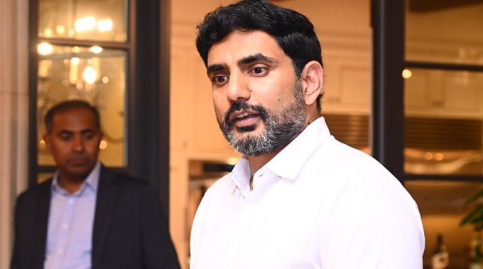 Nara Lokesh: లోకేష్ ఢిల్లీ టూర్, చెవిరెడ్డి కొలంబో టూర్, సెన్సేషన్ కమింగ్ సూన్
