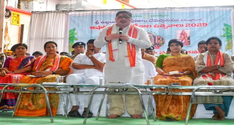 Ujjain Mahankali : సికింద్రాబాద్‌ చరిత్రలో నిలిచిపోయేలా విధంగా : మంత్రి పొన్నం