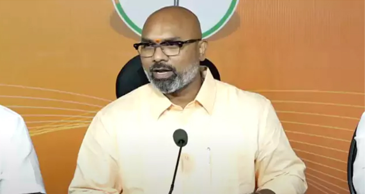 Dharmapuri Arvind : స్థానిక సంస్థల ఎన్నికల కోసమే .. బీజేపీపై :  ఎంపీ ధర్మపురి అర్వింద్‌