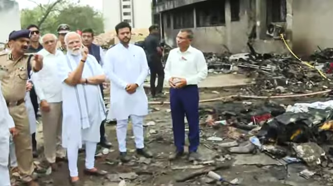 Plane Crash: ఎయిర్ ఇండియా విమాన ప్రమాదం… దర్యాప్తు ముమ్మరం..