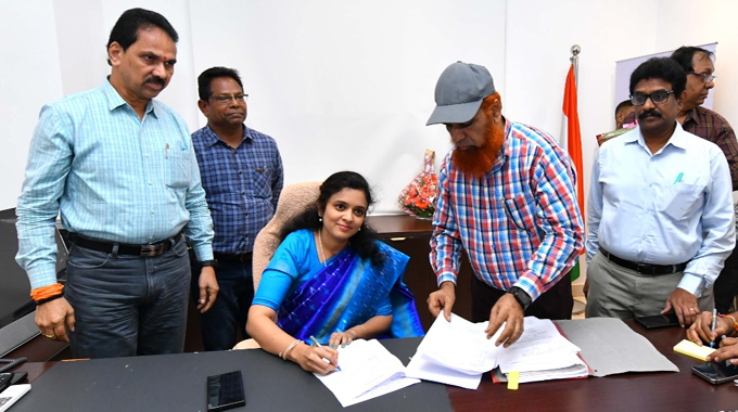 I&PR: సమాచార పౌర సంబంధాల ప్రత్యేక కమిషనర్‌ గా ప్రియాంక బాధ్యతల స్వీకారం