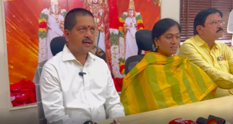 Kollu Ravindra:  ప్రతి ఆటో డ్రైవర్‌కు త్వరలో రూ.10 వేలు :మంత్రి కొల్లు