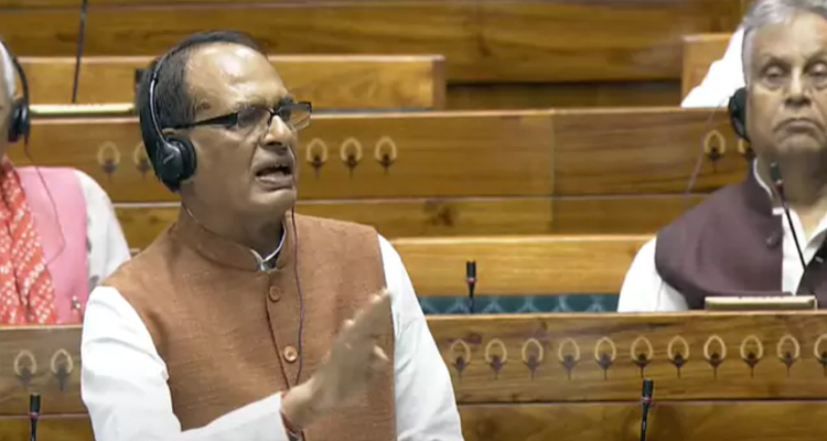 Shivraj Singh Chouhan : గత జగన్‌ ప్రభుత్వం మూడేళ్లపాటు వారికి డబ్బులు ఇవ్వలేదు : కేంద్రమంత్రి చౌహాన్‌