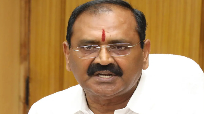 Bhumana Karunakar Reddy: భూ వివాదంలో భూమన.. వేడెక్కుతున్న తిరుపతి రాజకీయాలు..