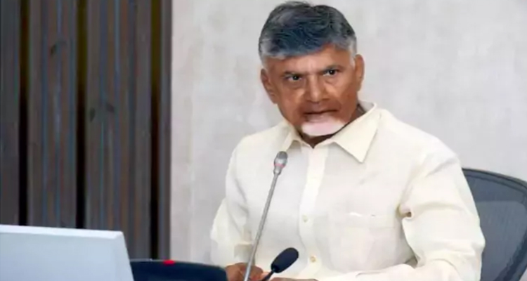  Chandrababu : వైసీపీ కుట్రలపై సీఎం చంద్రబాబు ఆగ్రహం