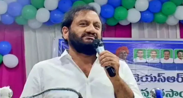 Prasanna Kumar : మాజీ ఎమ్మెల్యే  ప్రసన్నకుమార్‌ రెడ్డికి షాక్‌