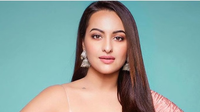 Sonakshi Sinha: నా సినిమాల‌కు నేనే హీరో