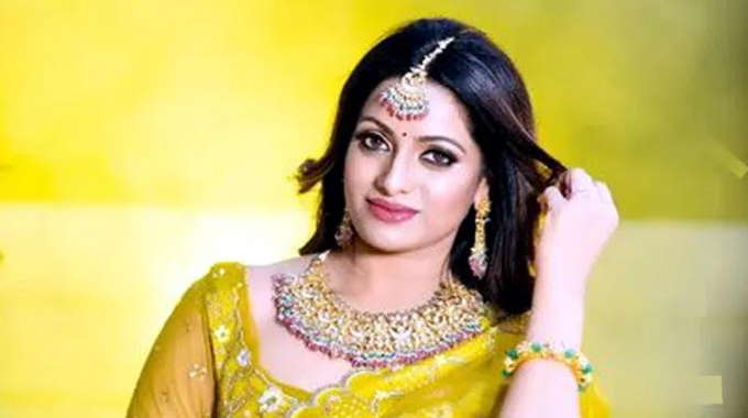 Udaya Bhanu: సినీ పరిశ్రమలో సిండికేట్ : ఉదయభాను సంచలన వ్యాఖ్యలు