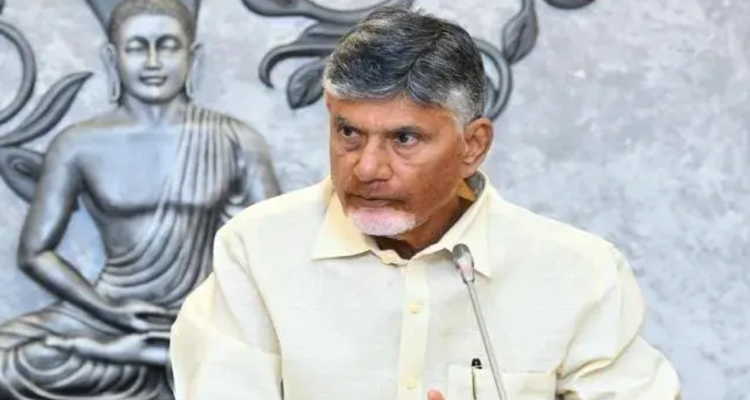 Chandrababu: మహిళల సంక్షేమంపై సీఎం చంద్రబాబు కీలక నిర్ణయాలు..