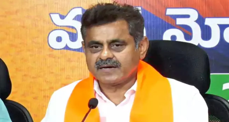 Konda Vishweshwar Reddy:ఎంపీ కొండా విశ్వేశ్వర్‌రెడ్డి వినూత్న నిరసన
