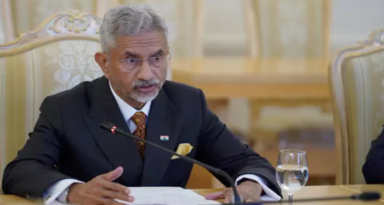 Jaishankar: మా ఉత్పత్తులు కొనకండి ..అమెరికా కు జైశంకర్‌ కౌంటర్‌