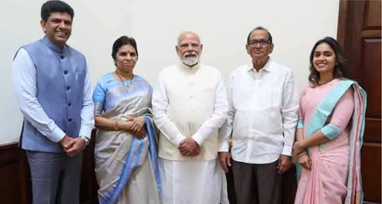 Minister Pemmasani :  ప్రధాని మోదీని కలిసిన కేంద్రమంత్రి పెమ్మసాని చంద్రశేఖర్‌