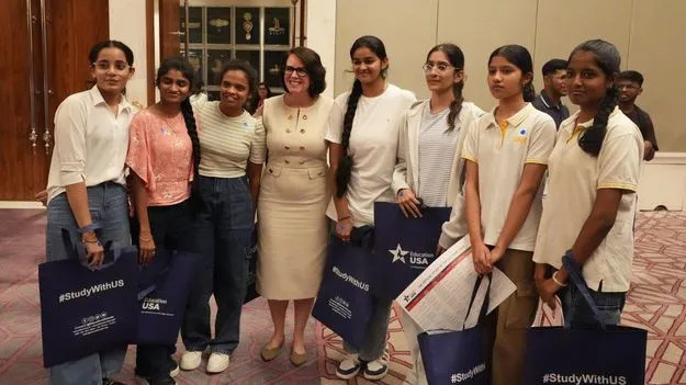 Laura Williams : చట్టాలు తెలుసుకుని అమెరికా రండి : యూఎస్‌ కాన్సులేట్‌ జనరల్‌ లారా