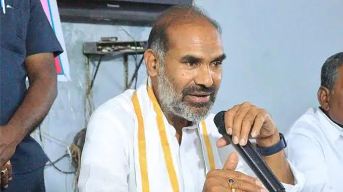 Aadi Srinivas: కేటీఆర్‌వి థర్డ్ క్లాస్ బుద్ధులు.. ప్రభుత్వ విప్ ఆది శ్రీనివాస్ ఫైర్