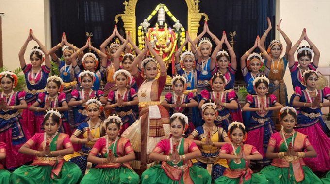Kuchipudi: అందెల రవళి పదముల కూచిపూడి నృత్యవైభవం