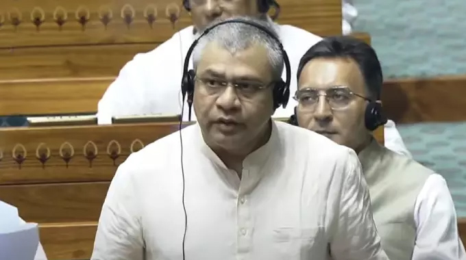 Online Gaming Bill: ఆన్‌లైన్ గేమింగ్‌ నిషేధిత బిల్లుకు లోక్‌సభ గ్రీన్‌సిగ్నల్