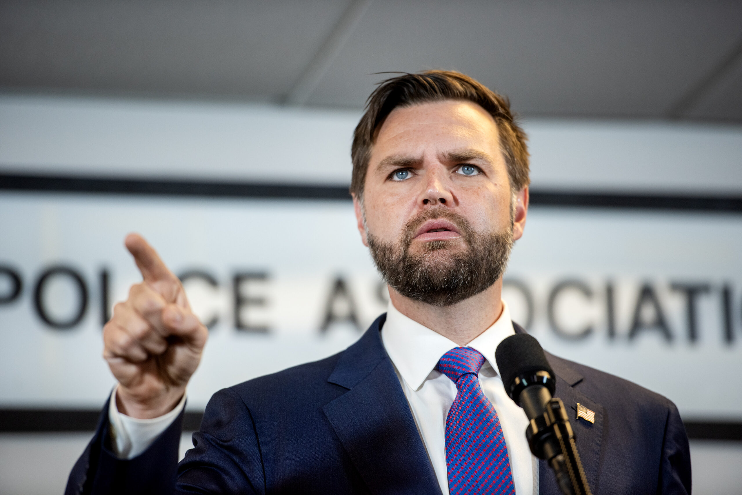 J.D. Vance : రష్యాపై ఒత్తిడికే భారత్‌ మీద సుంకాలు : వాన్స్‌