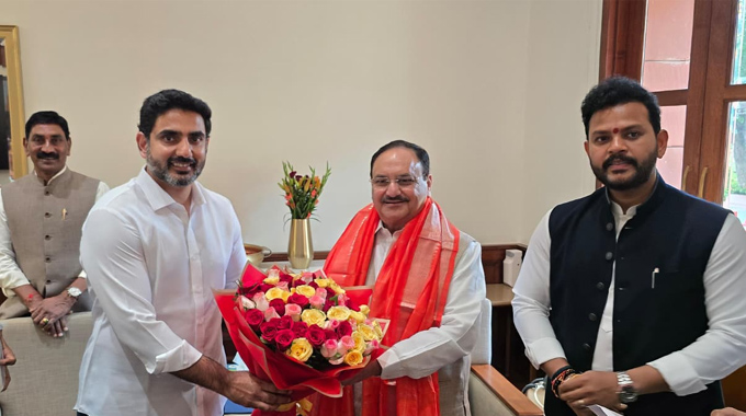 Nara Lokesh: బిజెపి అధ్యక్షుడు, కేంద్రమంత్రి జెపి నడ్డాతో మంత్రి నారా లోకేష్ భేటీ
