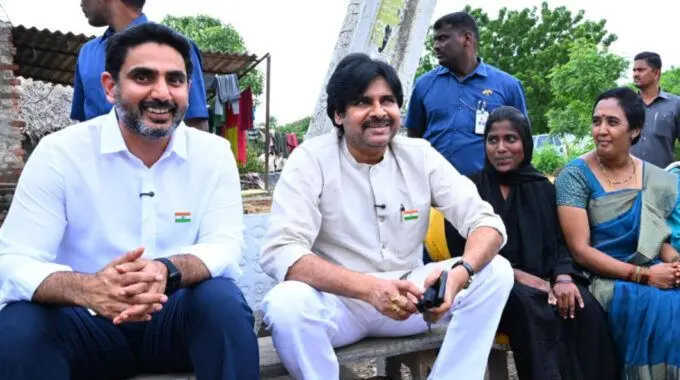 Nara Lokesh: ఫ్రీబస్ టికెట్‌తో సెల్ఫీ దిగి షేర్ చేయండి: నారా లోకేశ్