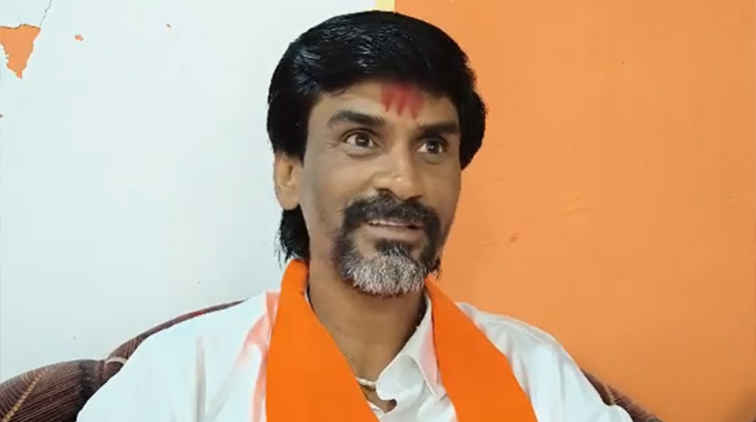 Manoj Jarange: మరాఠా రిజర్వేషన్లపై తుదిపోరాటం.. ఛలో ముంబై అంటున్న మనోజ్ జారంగే…!