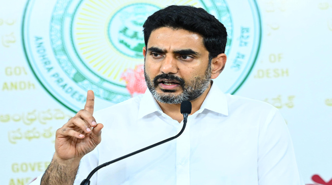 Nara Lokesh: జగన్ వీఐపీ పాస్ సిస్టమ్ పై లోకేష్ స్పెషల్ ట్వీట్..