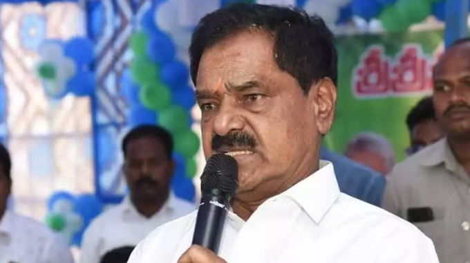 Narayana Swamy: లిక్కర్ కేసు, మాజీ మంత్రి అరెస్ట్..?