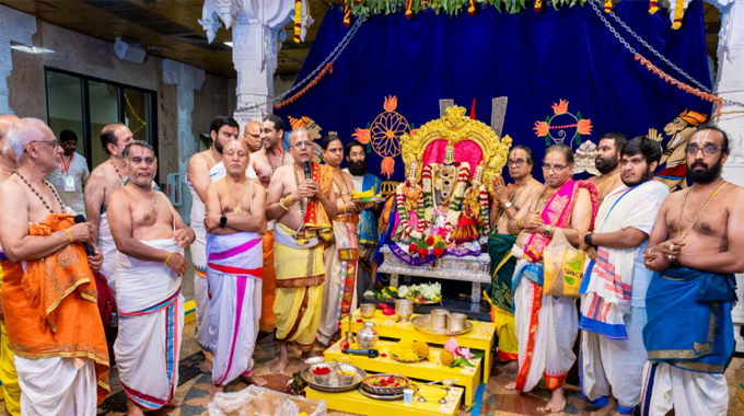 Pittsburgh: పిట్స్‌బర్గ్‌లో ఘనంగా శ్రీ వేంకటేశ్వర అష్టాక్షరీ మంత్రహోమం