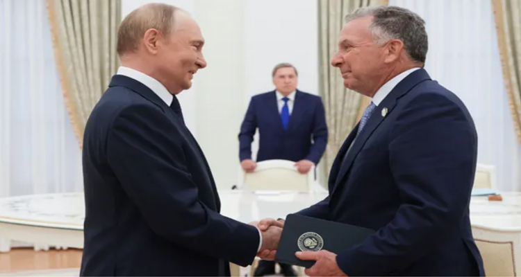 Putin:పుతిన్‌తో ట్రంప్‌ ప్రత్యేక రాయబారి భేటీ ..యుద్ధం కొలిక్కి వచ్చేనా?