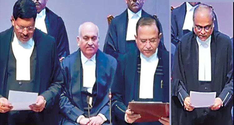 Supreme Court :సుప్రీంకోర్టు న్యాయమూర్తులుగా జస్టిస్‌ అరాధే, జస్టిస్‌ పంచోలీ ప్రమాణ స్వీకారం