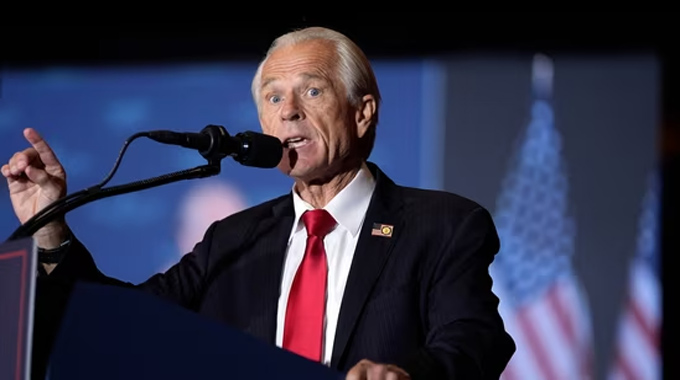 Peter Navarro: అమెరికా ఆంక్షలు భేఖాతర్.. రష్యా నుంచి పెరిగిన చమురు కొనుగోళ్లు.. ట్రంప్ సర్కార్ అసహనం..