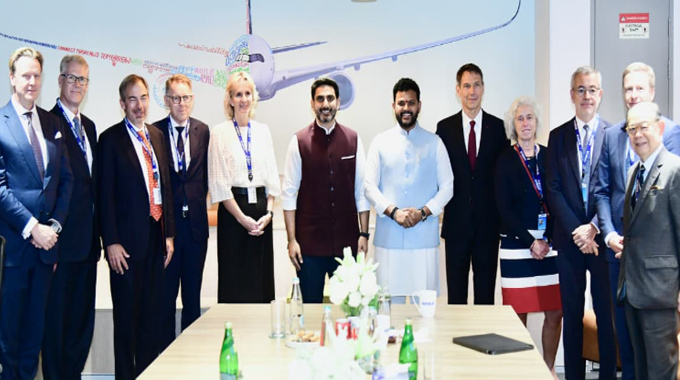 Ap Minister Lokesh Meets Board Of Directors Of Airbus