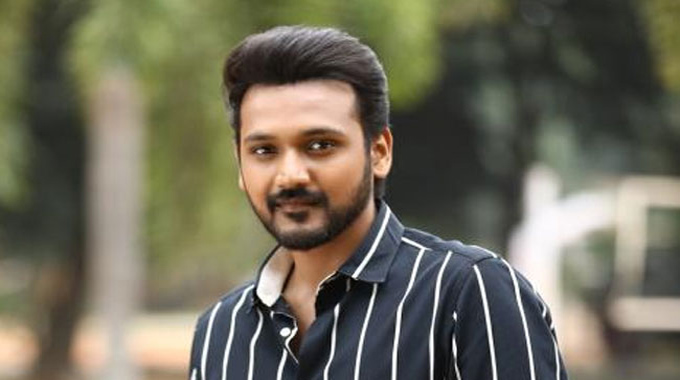 Karunakaran To Direct Bellamkonda Ganesh 