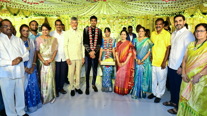 Cm Chandrababu And Nara Lokesh Attends Minister Nimmala Daughter Marriage