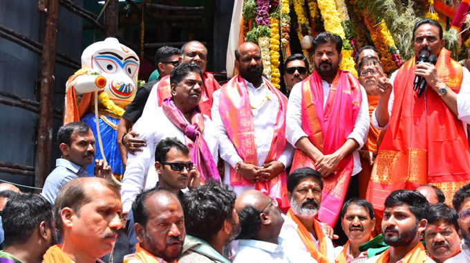 Cm Revanth Reddy Visits Khairatabad Ganesh