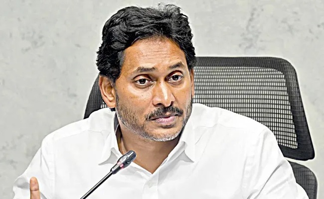 Jagan: మొంథా తుఫాన్ పై సమీక్ష .. పంట నష్టం పై ఆగ్రహం వ్యక్తం చేసిన జగన్.. Review Of Cyclone Mondha Jagan Expressed Anger Over Crop Damage