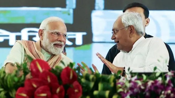 PM Modi: ఎన్డీయే సీఎం అభ్యర్థి నితీశే .. అధికారికంగా ప్రకటించిన ప్రధాని మోడీ Prime Minister Modi Officially Announces Nda Cm Candidate Nitish Kumar