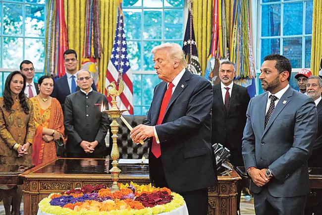 Donald Trump: మోడీతో మాట్లాడా.. రష్యా చమురు కొనొద్దని చెప్పా: ట్రంప్ Spoke To Modi Told Him Not To Buy Russian Oil Trump