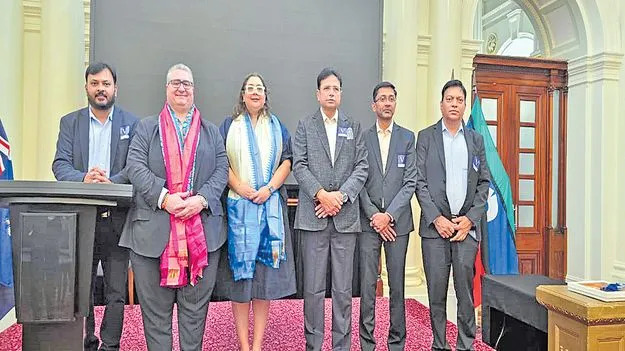 Sridhar Babu: విక్టోరియా పార్లమెంట్ ను సందర్శించిన మంత్రి శ్రీధర్బాబు Telangana Invites Monash University To Collaborate On Innovation