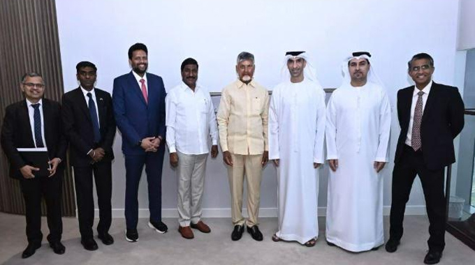 Amaravathi: ఏపీ వైపు గల్ఫ్ తెలుగు వారి చూపు.. విశాఖ భాగస్వామ్య సదస్సుకు రావాలని చంద్రబాబు పిలుపు.. Ap Cm Chandrababu Uae Tour