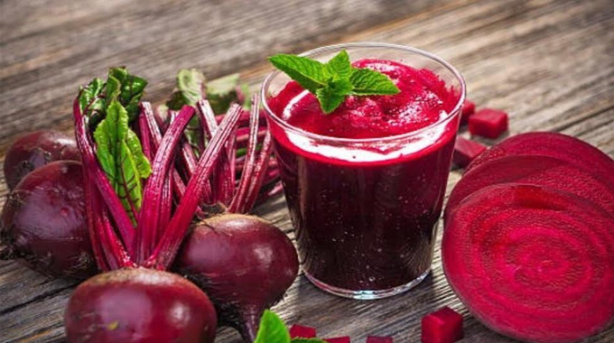 Beetroot Beauty: బీట్రూట్తో సహజమైన అందం – ఇంట్లోనే గ్లోయింగ్ స్కిన్ సాధించే సీక్రెట్.. Beetroot Beauty: బీట్రూట్తో సహజమైన అందం – ఇంట్లోనే గ్లోయింగ్ స్కిన్ సాధించే సీక్రెట్..