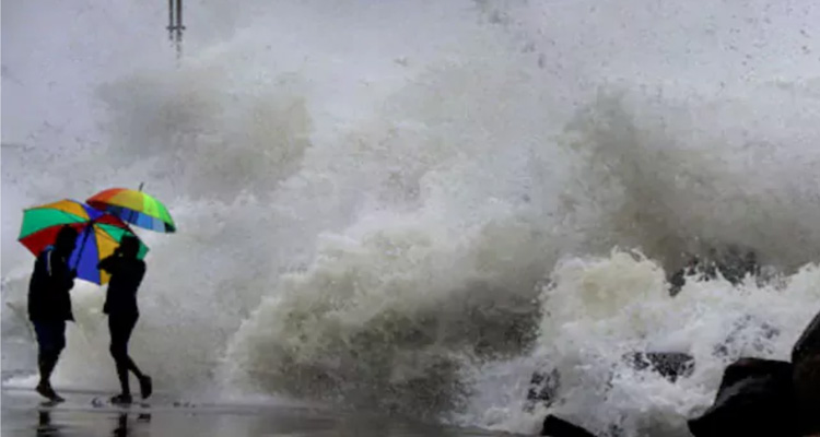 Cyclone: తుపాన్ ప్రభావిత ప్రాంతాల్లో ఉచితంగా నిత్యావసరాలు Free Essentials In Cyclone Affected Areas