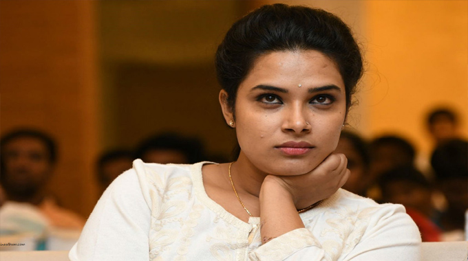 Hariteja: ఆయన వల్ల నా జీవితమే మారిపోయింది Hariteja About Director Tivikram Srinivas
