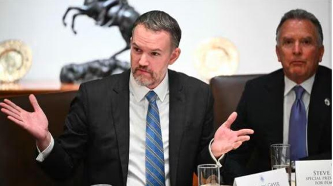Trumps Trade Adviser On Delhis Oil Purchases From Moscow